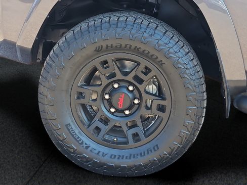 Used 2023 Toyota 4Runner SR5 Premium w/ Moonroof Package AWD/4WD image 8