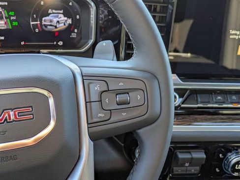 New 2026 GMC Sierra 1500 Elevation image 18