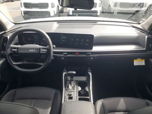 New 2026 Kia Sorento S image 17