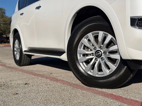 Certified 2024 Nissan Armada SV w/ Cargo Package image 2
