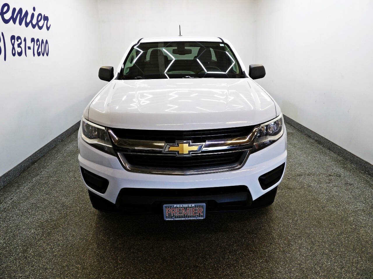 Used 2017 Chevrolet Colorado W/T w/ WT Convenience Package RWD image 2