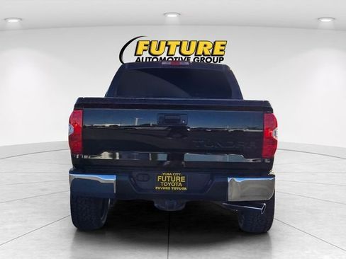 Used 2015 Toyota Tundra SR5 w/ TRD Off Road Package AWD/4WD image 6