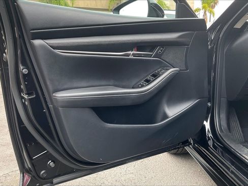 Used 2025 MAZDA MAZDA3 s FWD image 21