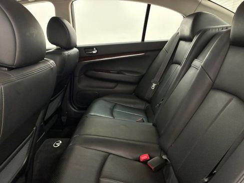 Used 2009 INFINITI G37 x w/ Premium Pkg image 18