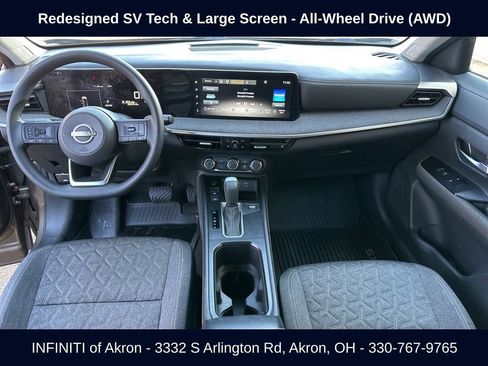 Used 2025 Nissan Kicks SV AWD/4WD image 38