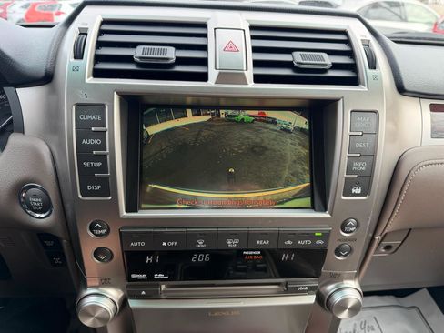 Used 2011 Lexus GX 460 Premium image 13