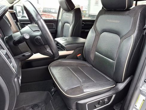 Used 2022 RAM 1500 Laramie image 15