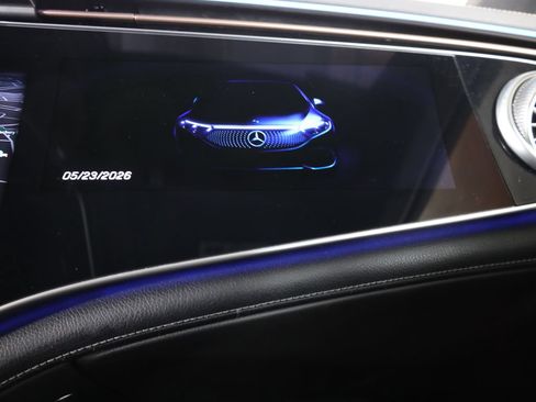 Used 2023 Mercedes-Benz EQS 580 4MATIC SUV image 21