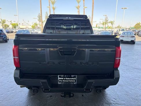 Used 2024 Toyota Tacoma TRD Off-Road w/ TRD Off Road Upgrade Package AWD/4WD image 5
