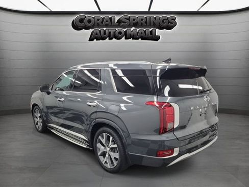 Used 2022 Hyundai Palisade Limited FWD image 4