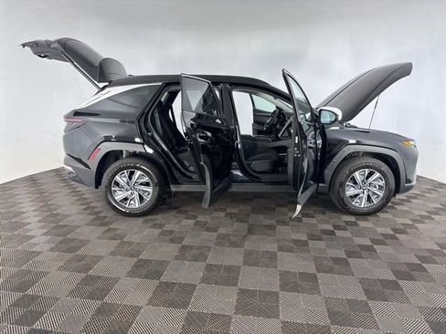 Used 2023 Hyundai Tucson Blue AWD/4WD image 14