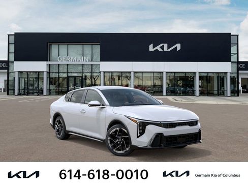 New 2025 Kia K4 GT-Line image 11