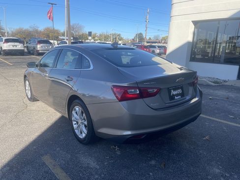 Used 2024 Chevrolet Malibu LT image 3