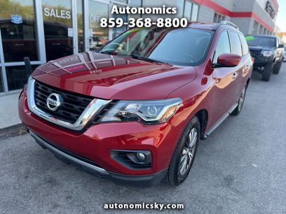 Used 2017 Nissan Pathfinder SV