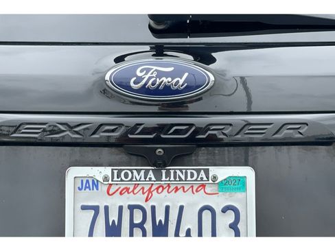 Used 2017 Ford Explorer Sport w/ Equipment Group 401A image 18