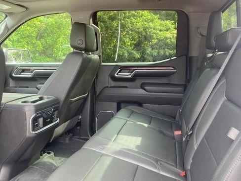 Used 2023 GMC Sierra 1500 SLT w/ SLT Premium Package AWD/4WD image 23