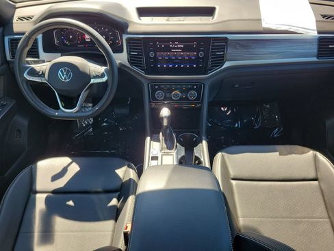 Used 2023 Volkswagen Atlas Cross Sport SE FWD image 13