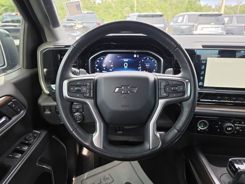 Used 2023 Chevrolet Silverado 1500 RST AWD/4WD image 19