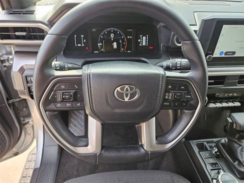 Used 2025 Toyota 4Runner SR5 image 18