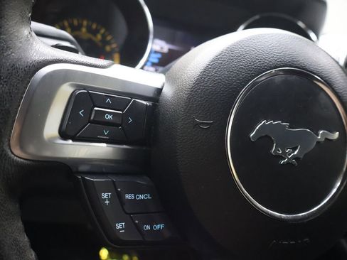 Used 2017 Ford Mustang Premium RWD image 22