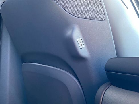 New 2026 Kia EV9 Light image 21