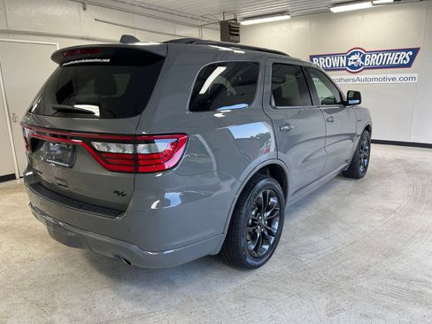 Used 2021 Dodge Durango R/T w/ Blacktop Package AWD/4WD image 3