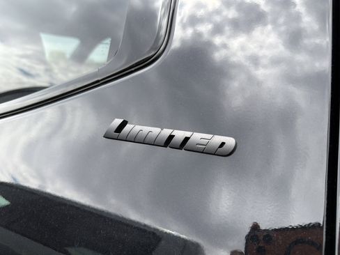 New 2026 Toyota Tundra Limited AWD/4WD image 10