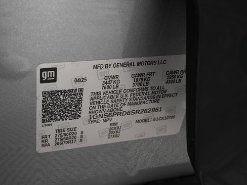 Used 2025 Chevrolet Tahoe Z71 AWD/4WD image 33