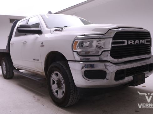 Used 2019 RAM 2500 Big Horn image 6