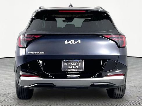 New 2026 Kia Sportage SX FWD image 5