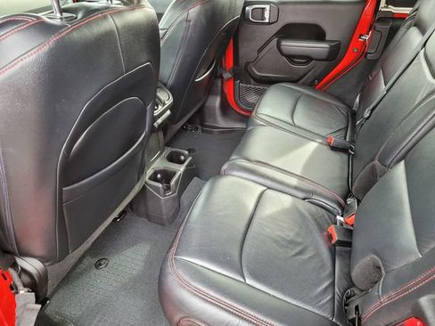 Used 2022 Jeep Wrangler Unlimited Sport image 13