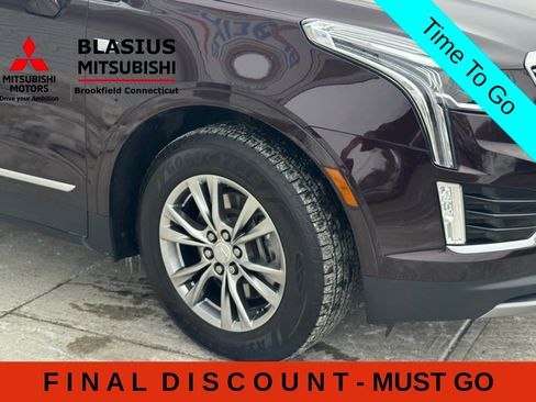 Used 2020 Cadillac XT5 Premium Luxury w/ LPO, Floor Liner Package AWD/4WD image 11