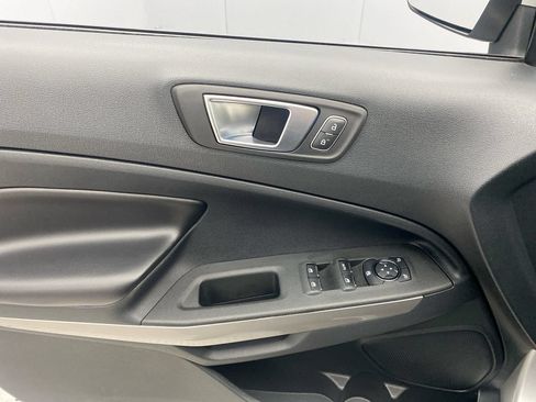 Used 2020 Ford EcoSport Titanium AWD/4WD image 12