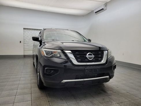 Used 2020 Nissan Pathfinder S image 14