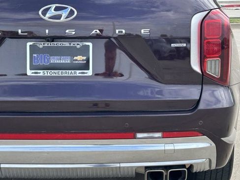 Used 2024 Hyundai Palisade Calligraphy image 7