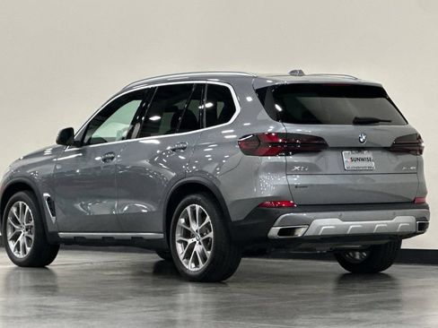 Used 2026 BMW X5 xDrive40i AWD/4WD image 6