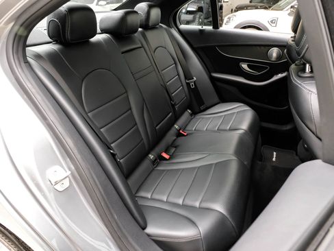 Used 2015 Mercedes-Benz C 400 4MATIC image 33