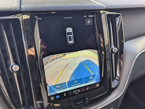 Certified 2024 Volvo XC60 B5 Core w/ Protection Package Premier image 16