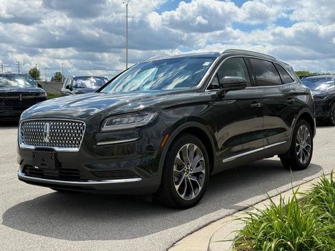 Certified 2023 Lincoln Nautilus Reserve AWD/4WD image 11