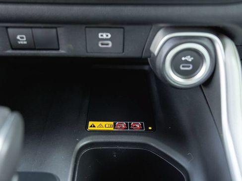 Certified 2024 Toyota Grand Highlander AWD image 20