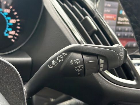 Used 2014 Ford Escape Titanium w/ Equipment Group 401A FWD image 32