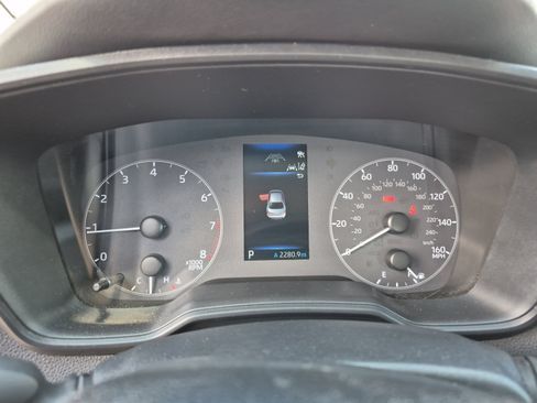 Used 2025 Toyota Corolla LE FWD image 10