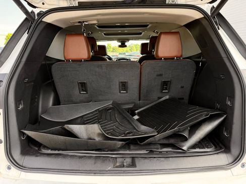 Used 2018 Chevrolet Traverse High Country AWD/4WD image 48