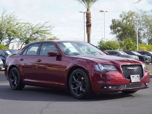 Used 2023 Chrysler 300 S image 4