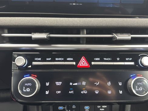 New 2026 Hyundai Tucson Limited AWD/4WD image 21