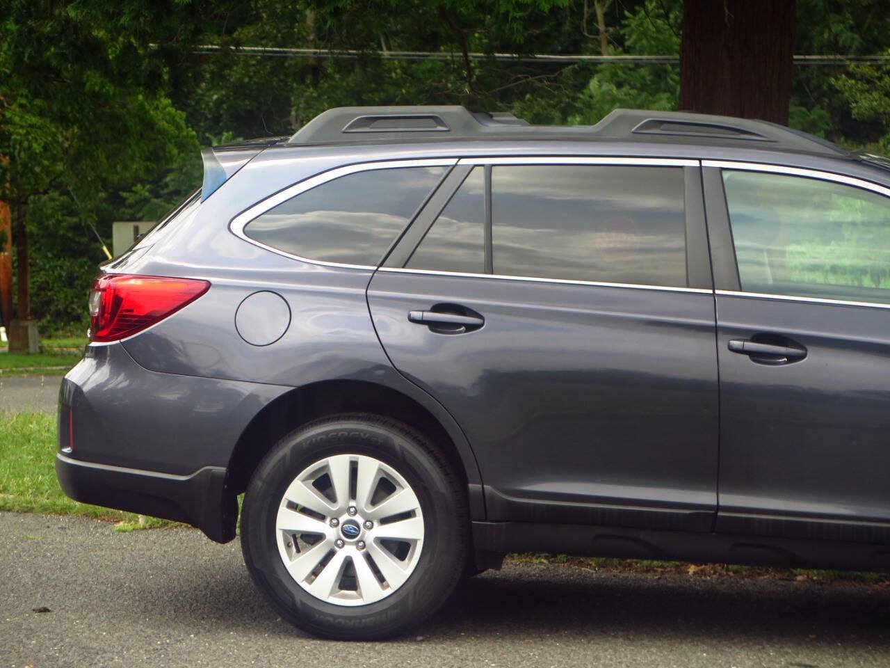 Used 2016 Subaru Outback 2.5i Premium AWD/4WD image 30