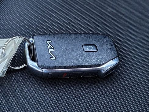 Certified 2023 Kia Forte GT-Line image 29