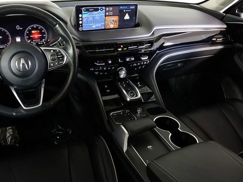 Certified 2023 Acura MDX SH-AWD w/ Advance Package image 17