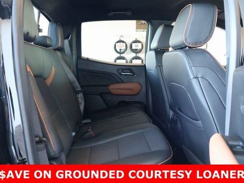 New 2026 GMC Canyon AT4 AWD/4WD image 18