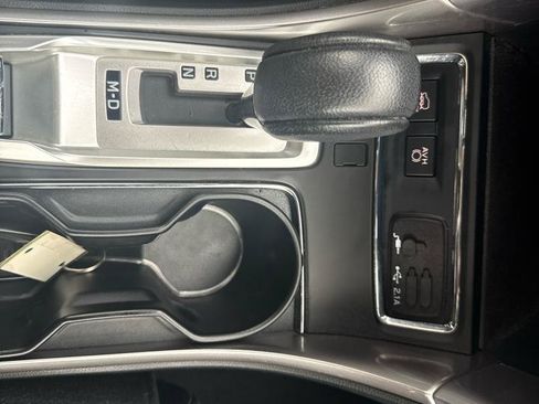 Used 2021 Subaru Ascent Premium w/ Convenience Package AWD/4WD image 26
